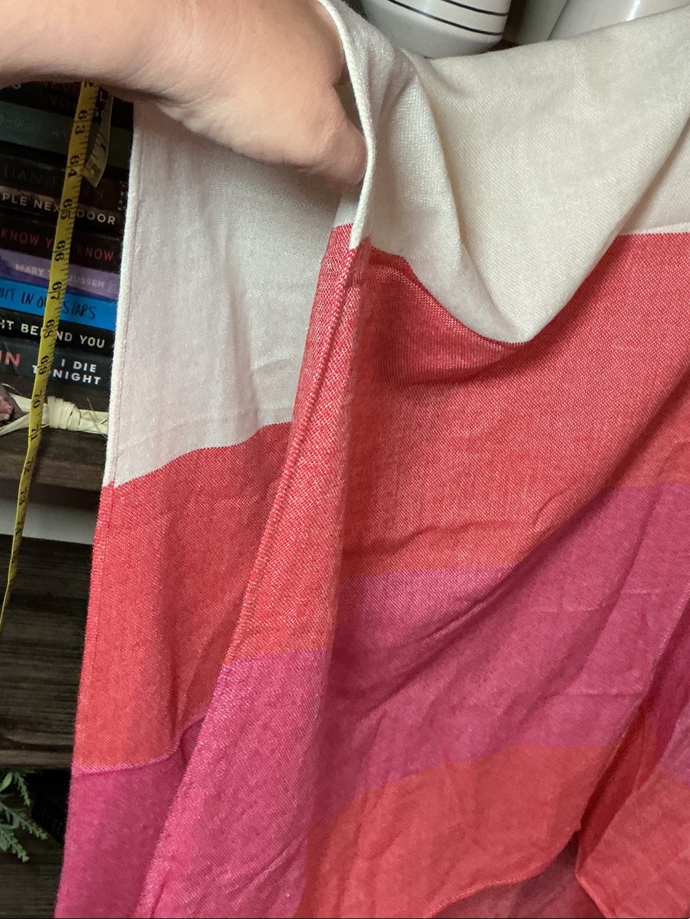Mersea Lightweight Colorblock Modern Travel Wrap Poncho Shrug in Coral & Pink - Picture 5 of 5